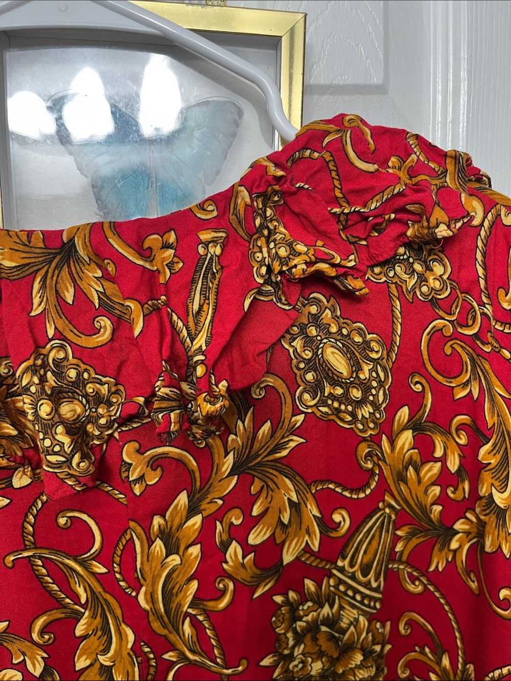 Red Floral Scroll Ruffle Button-Down Blouse - Picture 6 of 9
